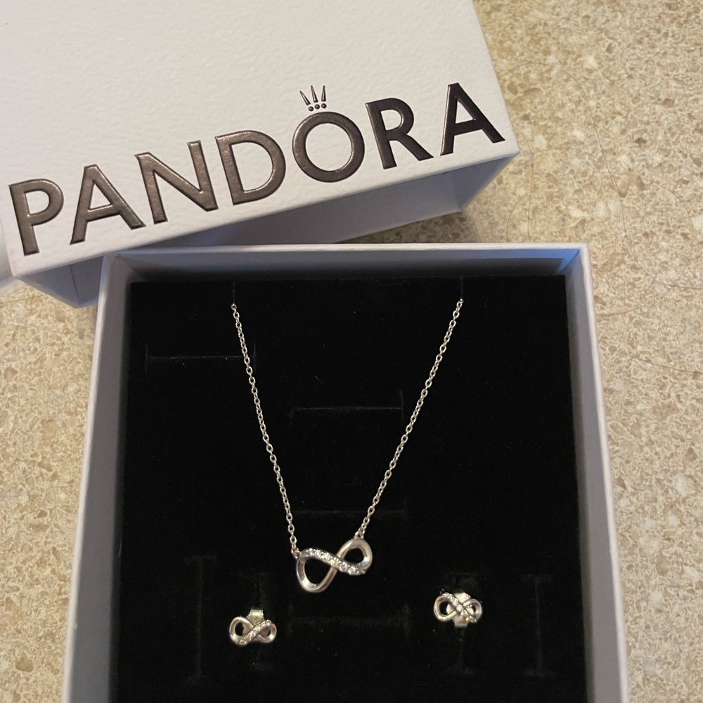 Pandora Necklace and Earring set